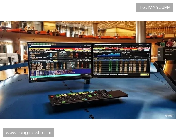 马德兴谈FIFA评选票型一致坚称未给中国足球记者丢脸立场鲜明 马德兴谈FIFA评选票型一致坚称未给中国足球记者丢脸立场鲜明