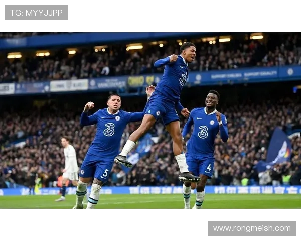 英超夺冠赔率解析 枪手曼城领跑 红军维拉并进 蓝军追逐 悬念